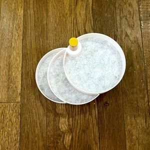 White three tier jewelry organizer - 2bandits